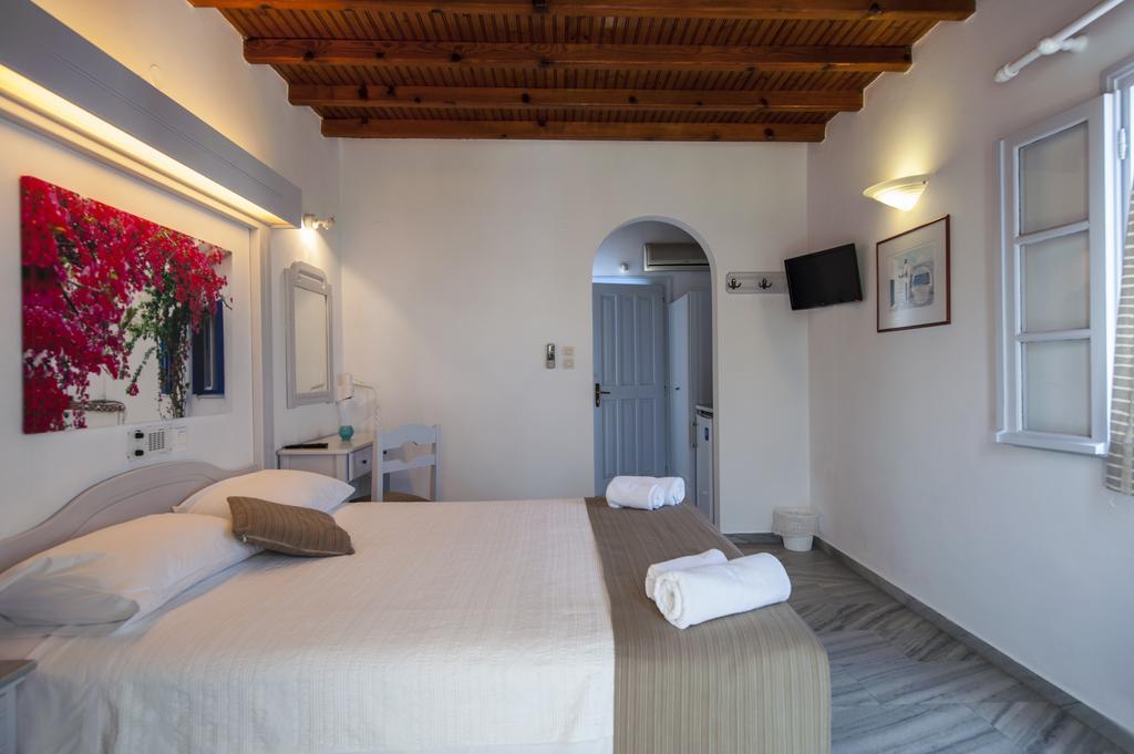 Manis Inn Náoussa Extérieur photo