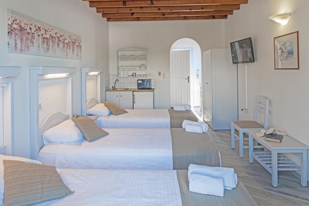 Manis Inn Náoussa Extérieur photo