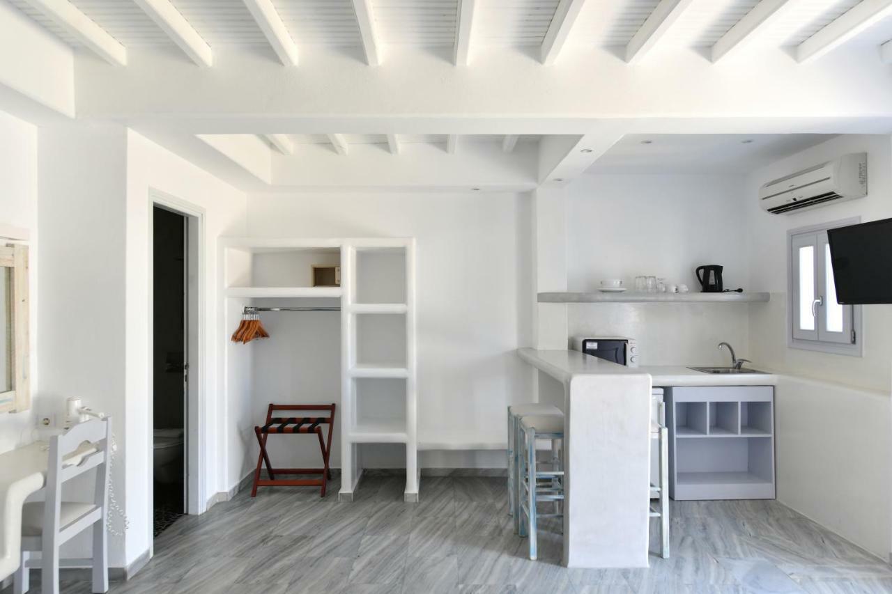 Manis Inn Náoussa Extérieur photo